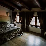 Cascina Del Vai مزرعة للإقامة كايرو مونتينوت