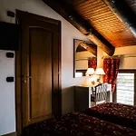 مزرعة للإقامة Cascina Del Vai *