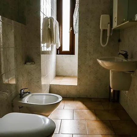 Cascina Del Vai Кайро-Монтенотте