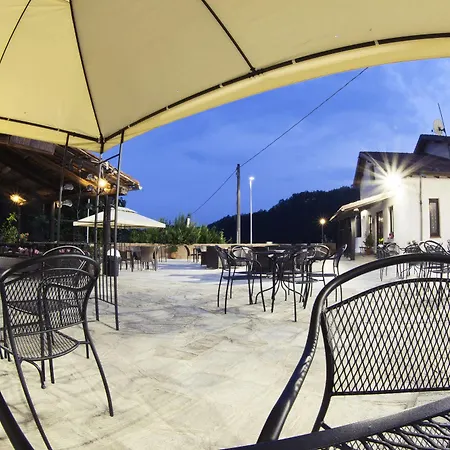 Cascina Del Vai Фермерский дом