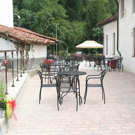 Cascina Del Vai * Кайро-Монтенотте
